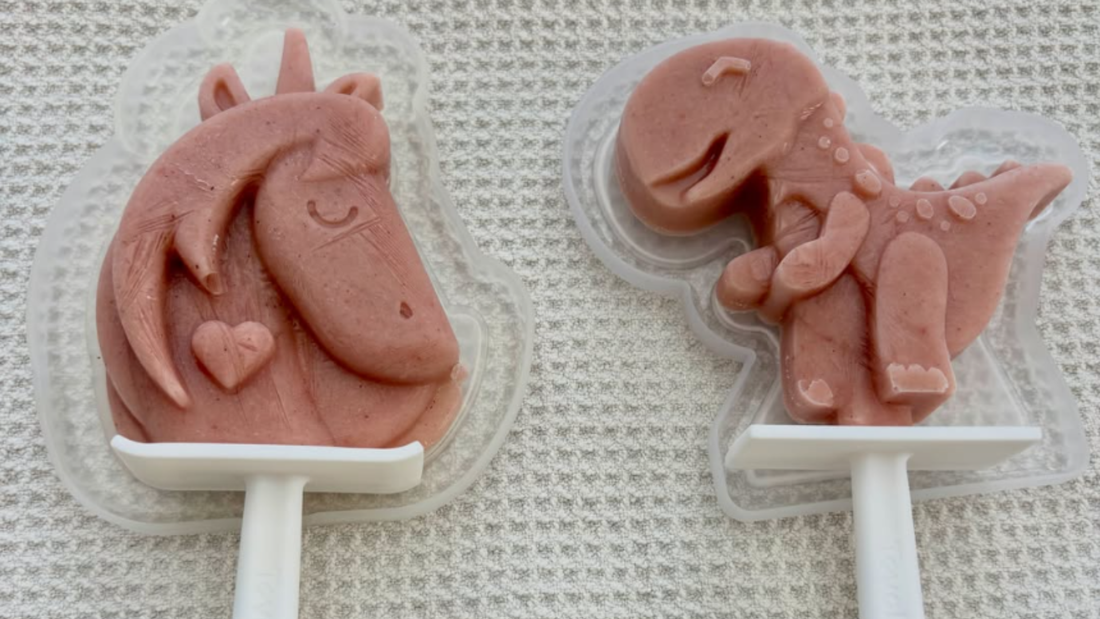 Frozen TOMI Super Pops